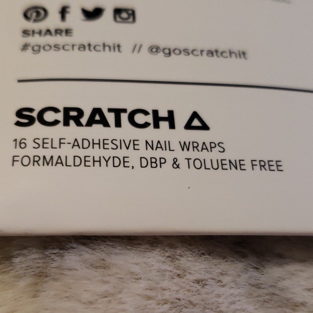 Scratch Limited Edition Nail Wraps - Picture 5 of 6
